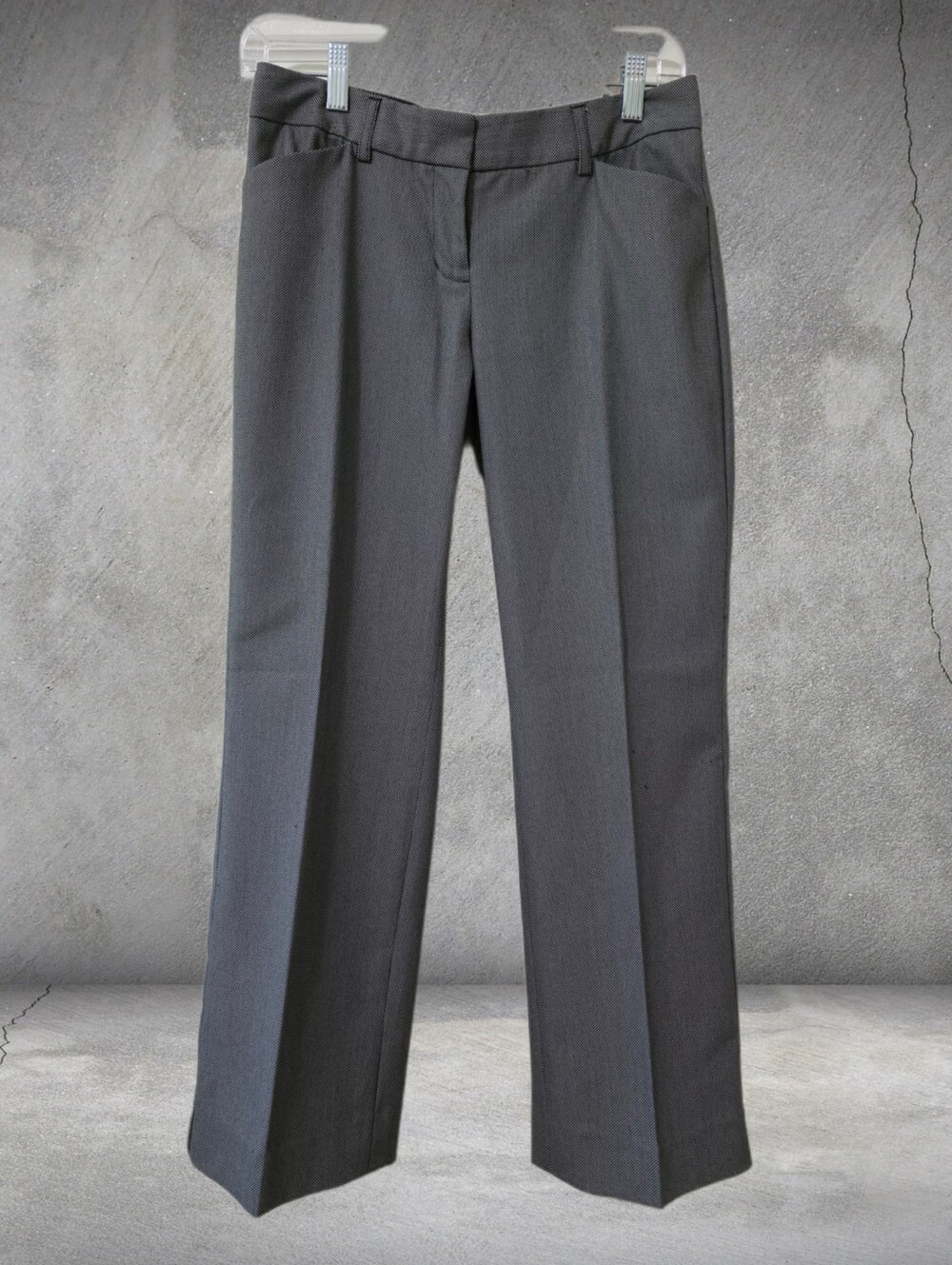 Express. Gray Work Pants. Micro-Pattern Mid- Rise Office Trousers. Size 2